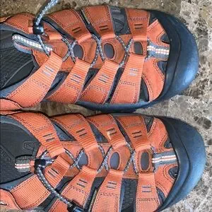 Keen | Shoes | Keen Orange And Black Sandals For Outdoor  display picture 2